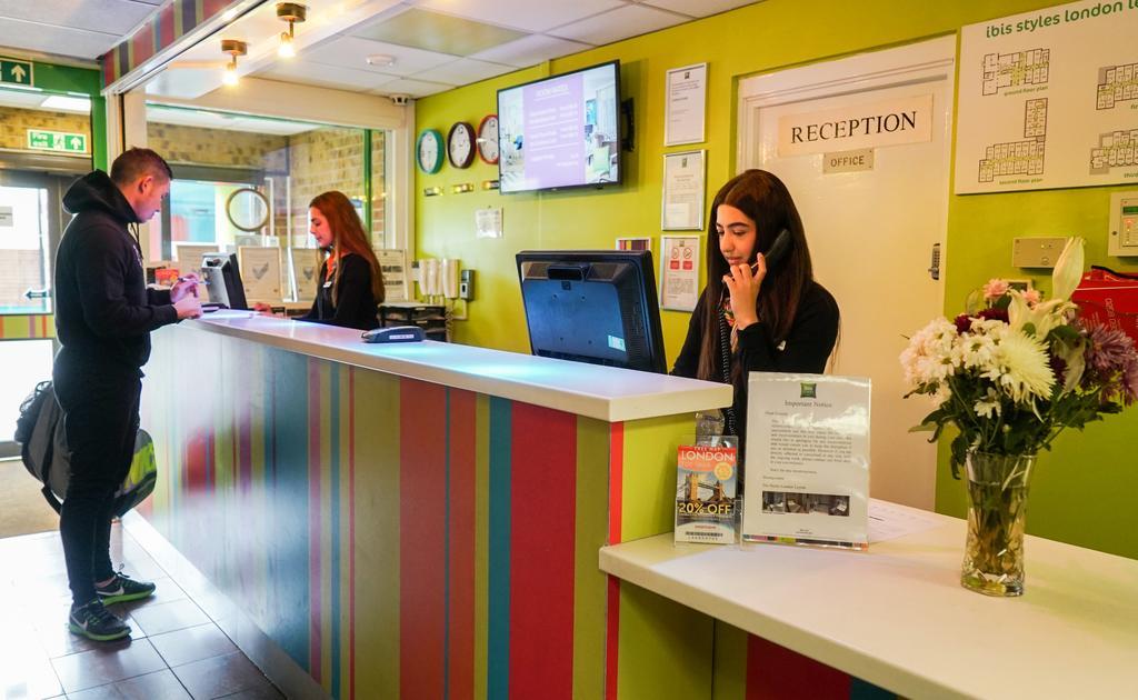 Отель Ibis Styles London Walthamstow Экстерьер фото
