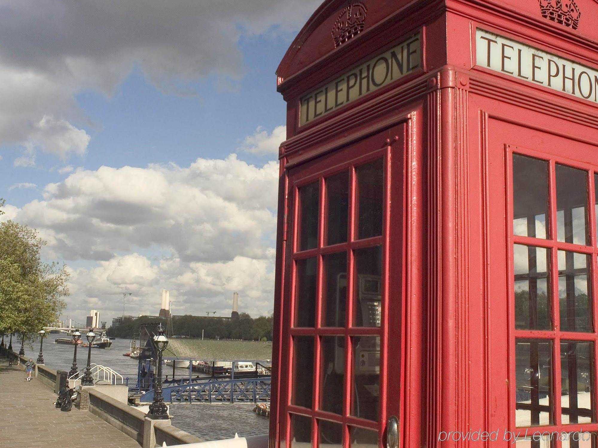Отель Ibis Styles London Walthamstow Экстерьер фото