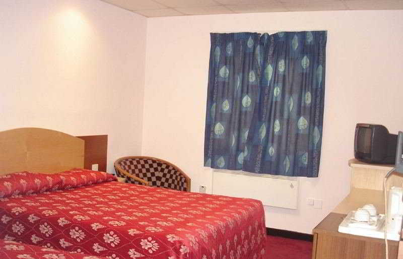 Отель Ibis Styles London Walthamstow Номер фото
