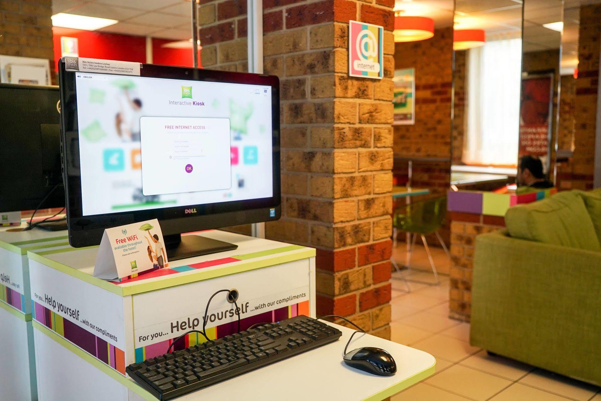 Отель Ibis Styles London Walthamstow Экстерьер фото